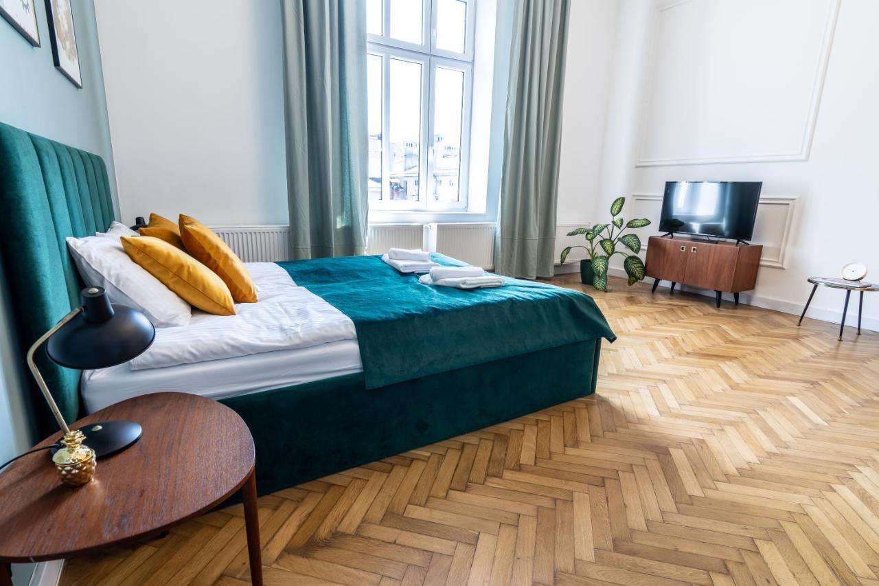2Bcomfy - Barlickiego Daire Bielsko-Biała Dış mekan fotoğraf